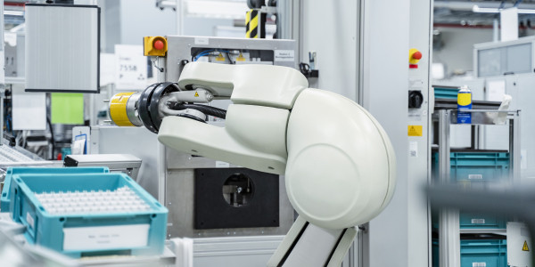 Robots Industriales / Robotización / Cobots Villafranca del Cid · Robot para Corte por Ultrasonidos / Soldado por Ultrasonidos